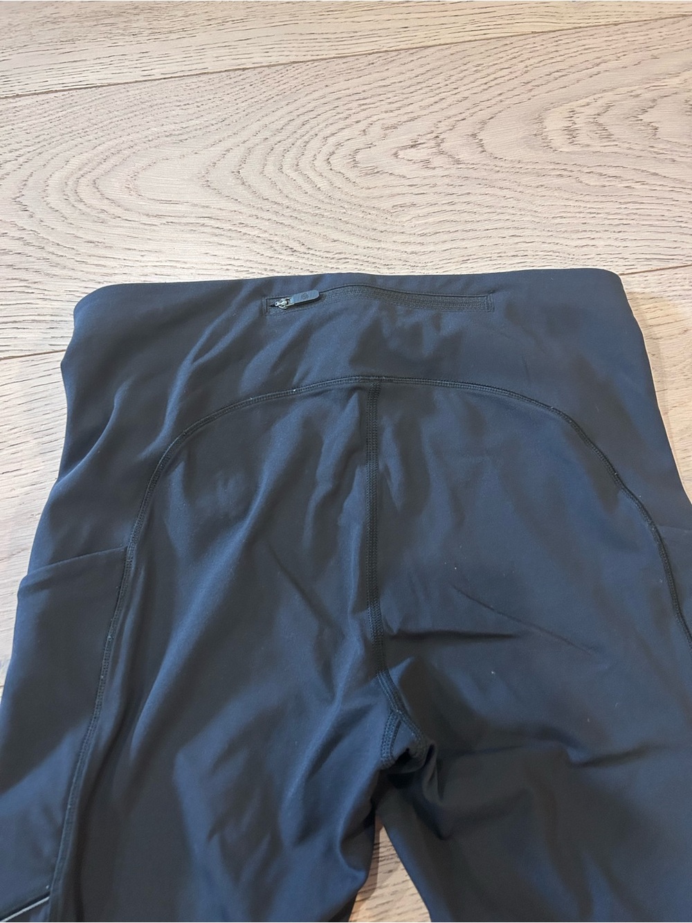 lululemon athletica Black High-Rise Leggings with Side Pockets - Picture 4 of 4